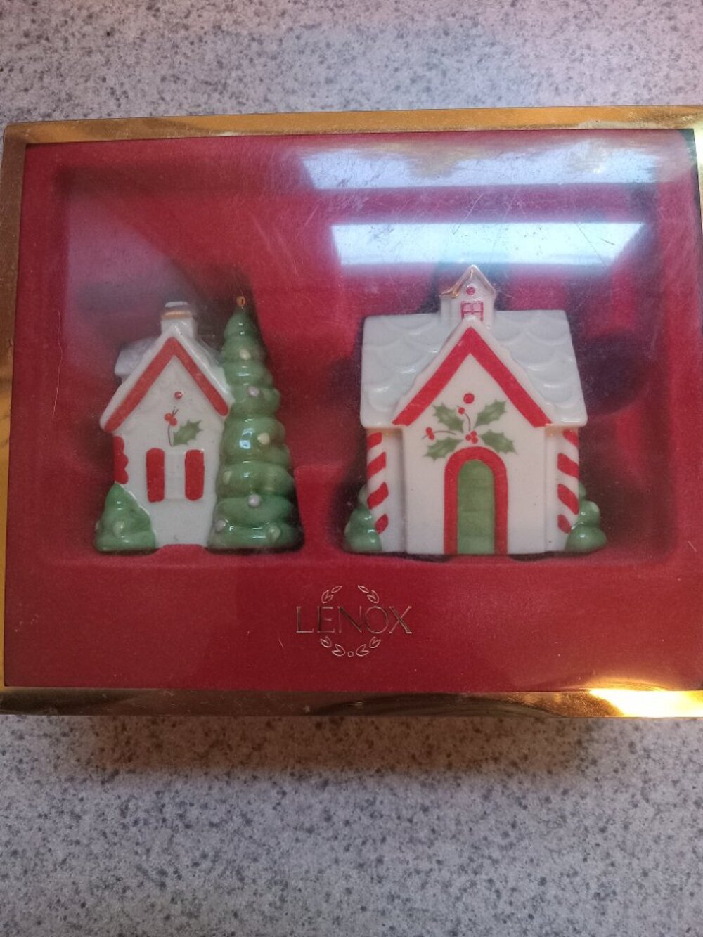 Lennox Salt and pepper shakers